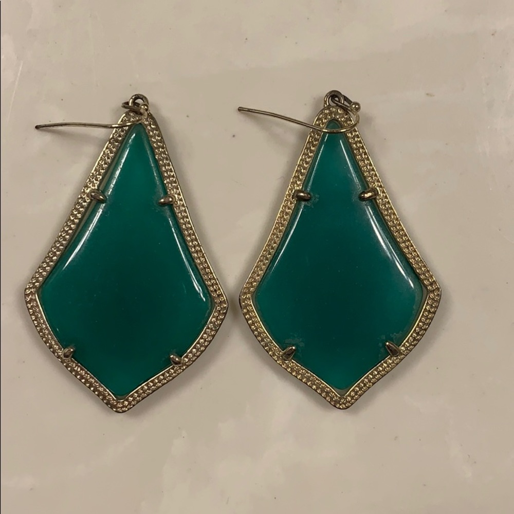 Kendra Scott Addie Earrings in Emerald